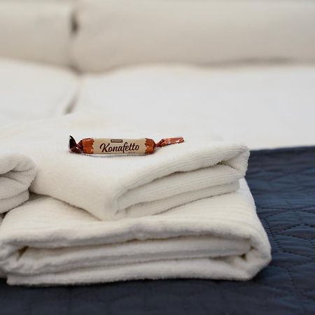 Boutique Residence Jokai - Apartment In The City Center Budapest Kültér fotó