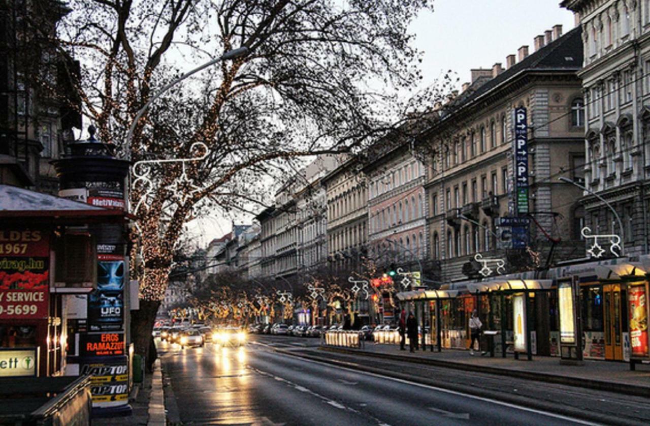 Boutique Residence Jokai - Apartment In The City Center Budapest Kültér fotó