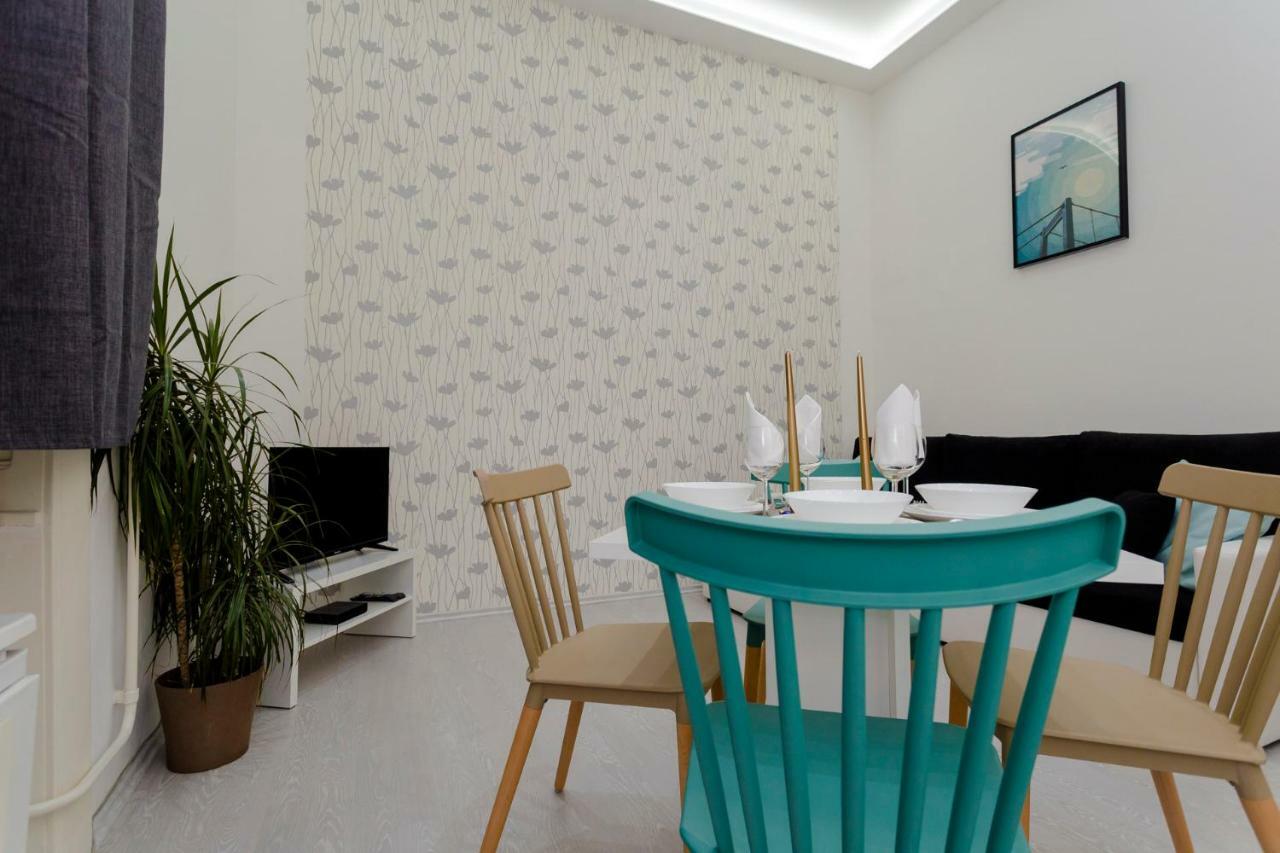 Boutique Residence Jokai - Apartment In The City Center Budapest Kültér fotó